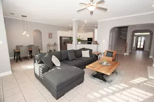 12314 Winding Shores Dr, Pearland, TX 77584 - Photo 2