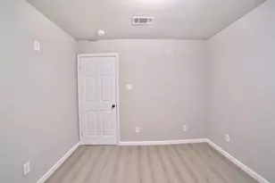 10119 Valley Club Dr, Houston, TX 77078 - Photo 20