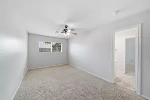 727 Bunker Hill Rd, Houston, TX 77024 - Photo 28