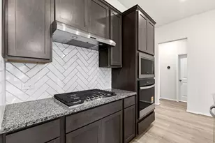 123 Neches Nook Ct, Conroe, TX 77304 - Photo 6