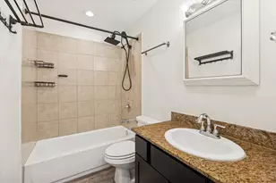 300 Pecore St, Houston, TX 77009 - Photo 8