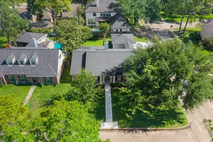 12502 Pinerock Ln, Houston, TX 77024 - Photo 28