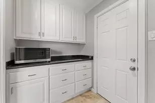 12502 Pinerock Ln, Houston, TX 77024 - Photo 12