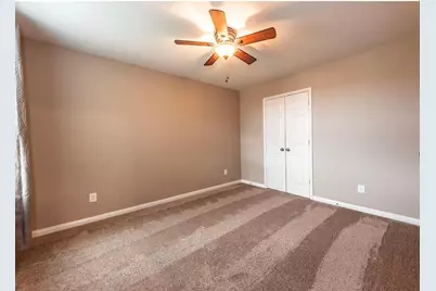 9434 Emerald Green Drive, Rosharon, TX 77583 - Photo 14