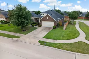 19202 Cannon Hills Ln, Richmond, TX 77407 - Photo 1