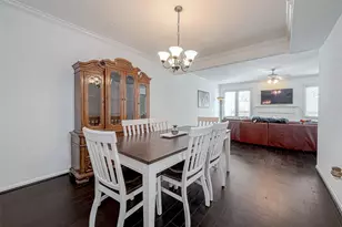 2100 Tanglewilde St, Houston, TX 77063 - Photo 12