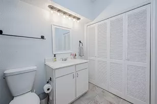 2100 Tanglewilde St, Houston, TX 77063 - Photo 24