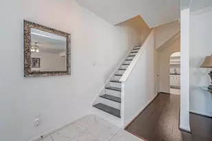 2100 Tanglewilde St, Houston, TX 77063 - Photo 6
