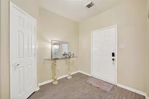 7919 Pelican Ln, Baytown, TX 77523 - Photo 6
