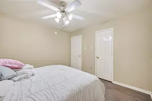 7919 Pelican Ln, Baytown, TX 77523 - Photo 30