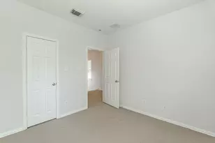 130 W Montfair Blvd, The Woodlands, TX 77382 - Photo 20