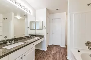 19822 River Breeze Dr, Tomball, TX 77375 - Photo 18