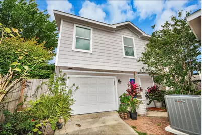 109 N Eastwood Street, Houston, TX 77011 - Photo 1