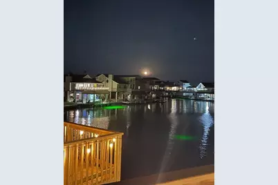 518 Paradise Drive, Tiki Island, TX 77554 - Photo 40