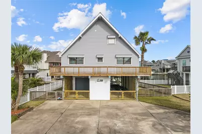518 Paradise Drive, Tiki Island, TX 77554 - Photo 2