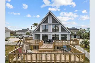 518 Paradise Drive, Tiki Island, TX 77554 - Photo 6