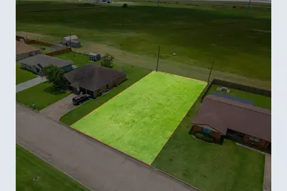 415 W 9th Street, Freeport, TX 77541 - Photo 2