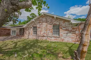 206 Beaver Bend Rd, Houston, TX 77037 - Photo 8