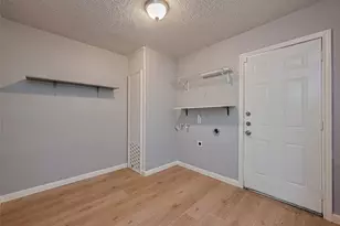 206 Beaver Bend Rd, Houston, TX 77037 - Photo 22