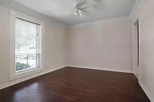 17119 Mellow Ridge Dr, Spring, TX 77379 - Photo 16