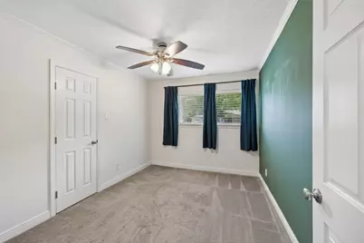 5759 Firenza Drive, Houston, TX 77035 - Photo 16