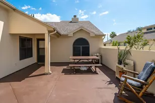 102 Sugar Creek Dr, Rockport, TX 78382 - Photo 4