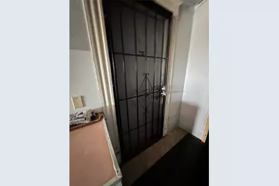 2419 Pannell Street #13, Houston, TX 77026 - Photo 4