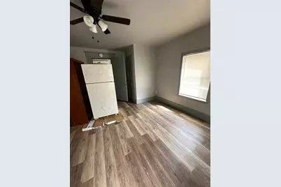 2419 Pannell Street #13, Houston, TX 77026 - Photo 8