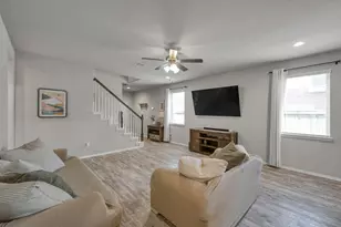 16451 Rosary Pea Pl, Conroe, TX 77385 - Photo 8