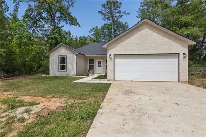 185 W Village Cove Loop, Livingston, TX 77351 - Photo 1