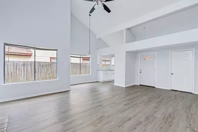 2527 Silver Trumpet Drive, Katy, TX 77449 - Photo 8