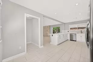 12707 Pantano Drive, Houston, TX 77065 - Photo 10