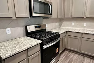 13341 Burbot Dr, Conroe, TX 77384 - Photo 8