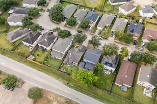 9214 Kendale Dr, Houston, TX 77083 - Photo 24