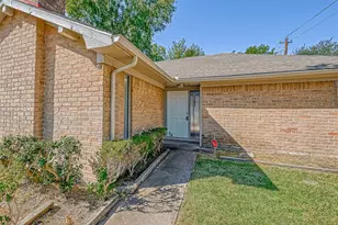 4302 Wildacres Dr, Houston, TX 77072 - Photo 6