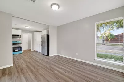 4302 Wildacres Drive, Houston, TX 77072 - Photo 14