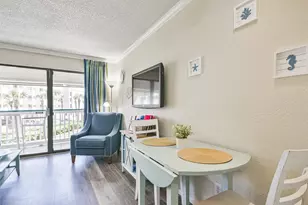 6102 Seawall Blvd, Galveston, TX 77551 - Photo 10