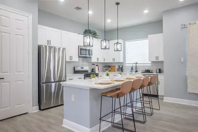 2214 Des Chaumes Street, Houston, TX 77026 - Photo 2