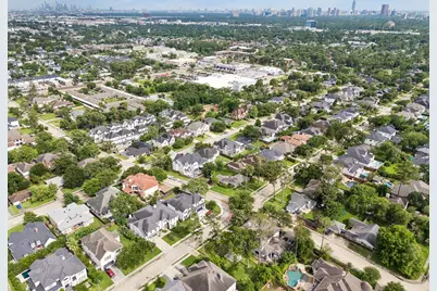 1601 Pine Chase Drive, Houston, TX 77055 - Photo 46