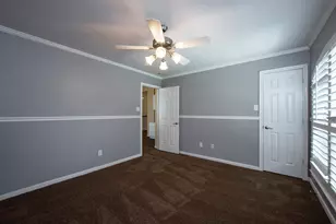 46 N Planchard Cir, The Woodlands, TX 77382 - Photo 38