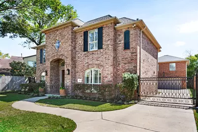 4521 Mayfair Street, Bellaire, TX 77401 - Photo 2