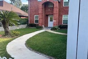 8340 Folkstone Ln, Houston, TX 77075 - Photo 1