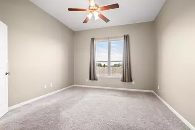 2004 Birdie Court, Navasota, TX 77868 - Photo 14