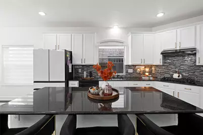 17326 Chestnut Bluff Dr, Houston, TX 77095 - Photo 8