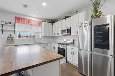 18750 Brisbane Creek Court, Katy, TX 77449 - Photo 10