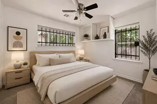 5739 Waterford Dr, Houston, TX 77033 - Photo 20