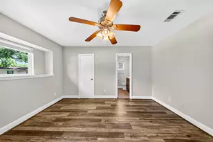 5519 Ariel St, Houston, TX 77096 - Photo 14