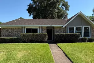 5519 Ariel St, Houston, TX 77096 - Photo 1