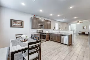 24715 Russet Bluff Trl, Houston, TX 77336 - Photo 24