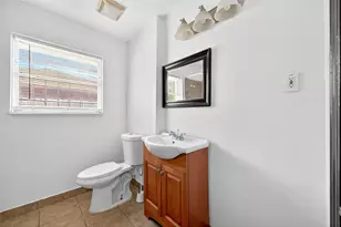 423 Gammon Dr, Houston, TX 77022 - Photo 20